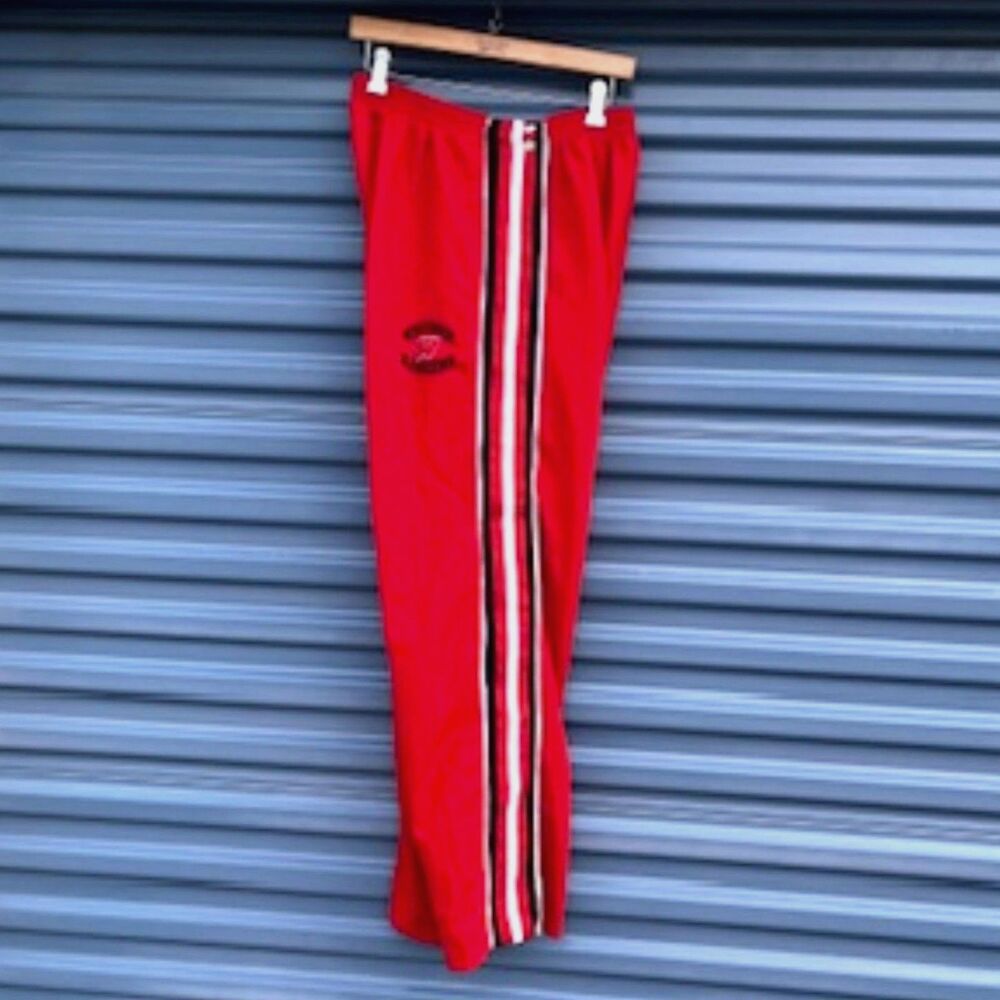 Size: Large (42-44) Wisconsin Badgers Basketball Warm Up Pants . New w/o Tags